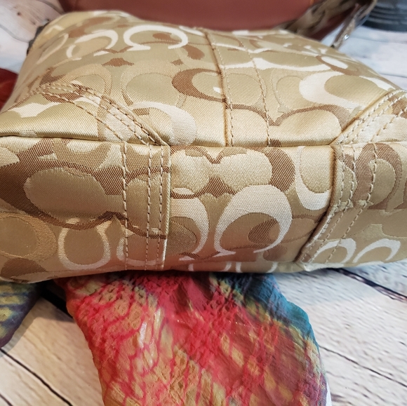 Coach purse - Picture 9 of 12